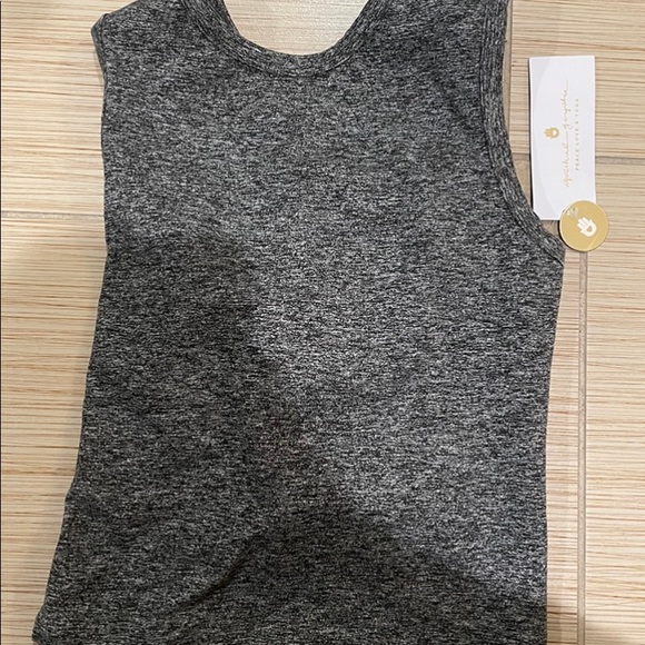 🆕 Spiritual Gangster Twisted Open Back Tank - Picture 3 of 4